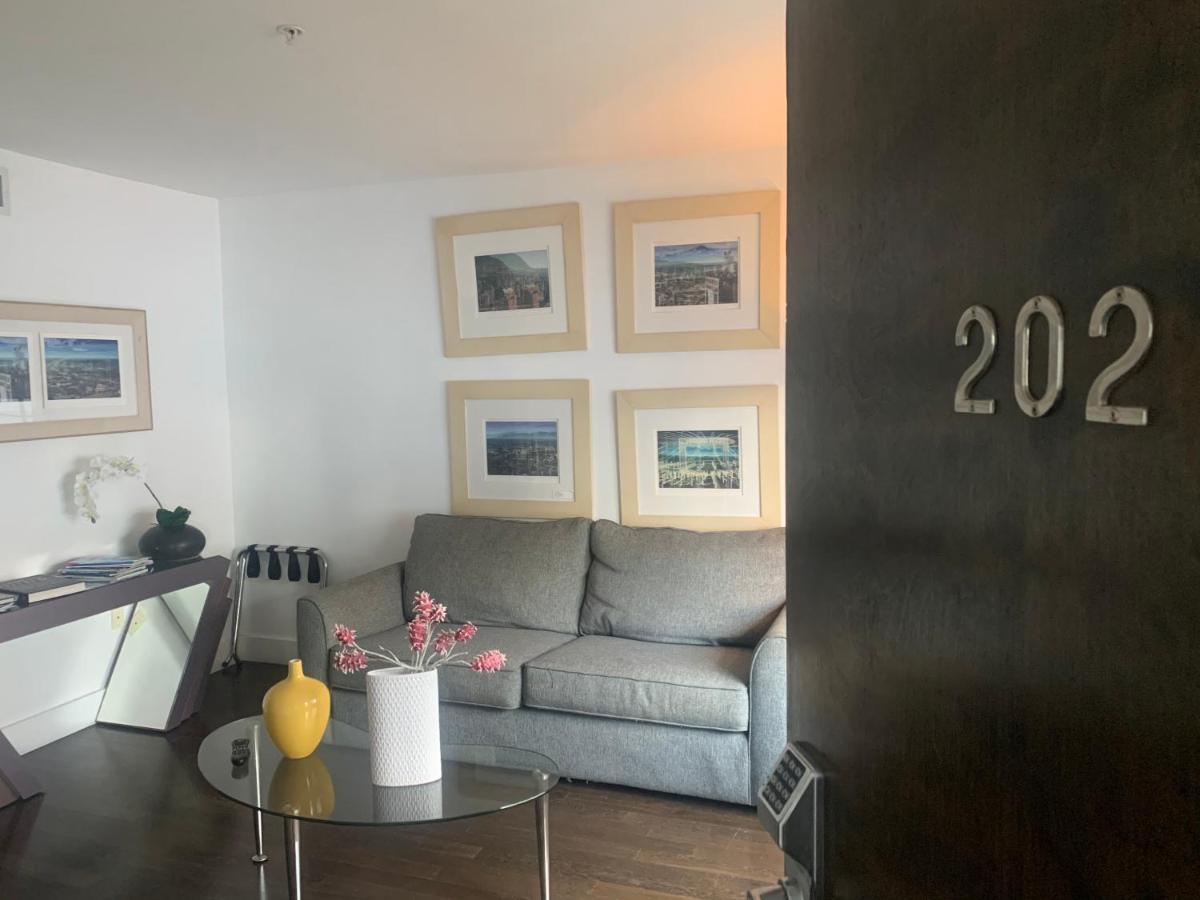 Lincoln Rd-Miami Beach Charming Vacation Studio And 2 Bedroom Apartments ภายนอก รูปภาพ